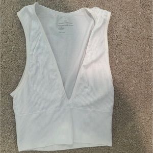 White low v-cut tank top from amazon- stretchy light weight perfect for summer!!